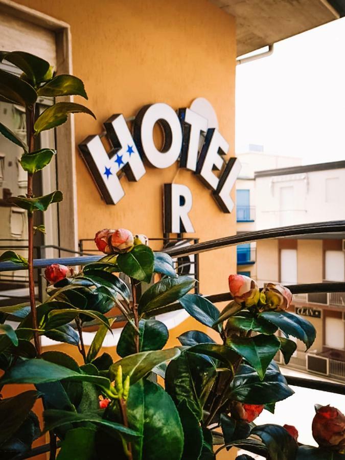 Hotel Romantica Rimini Ngoại thất bức ảnh