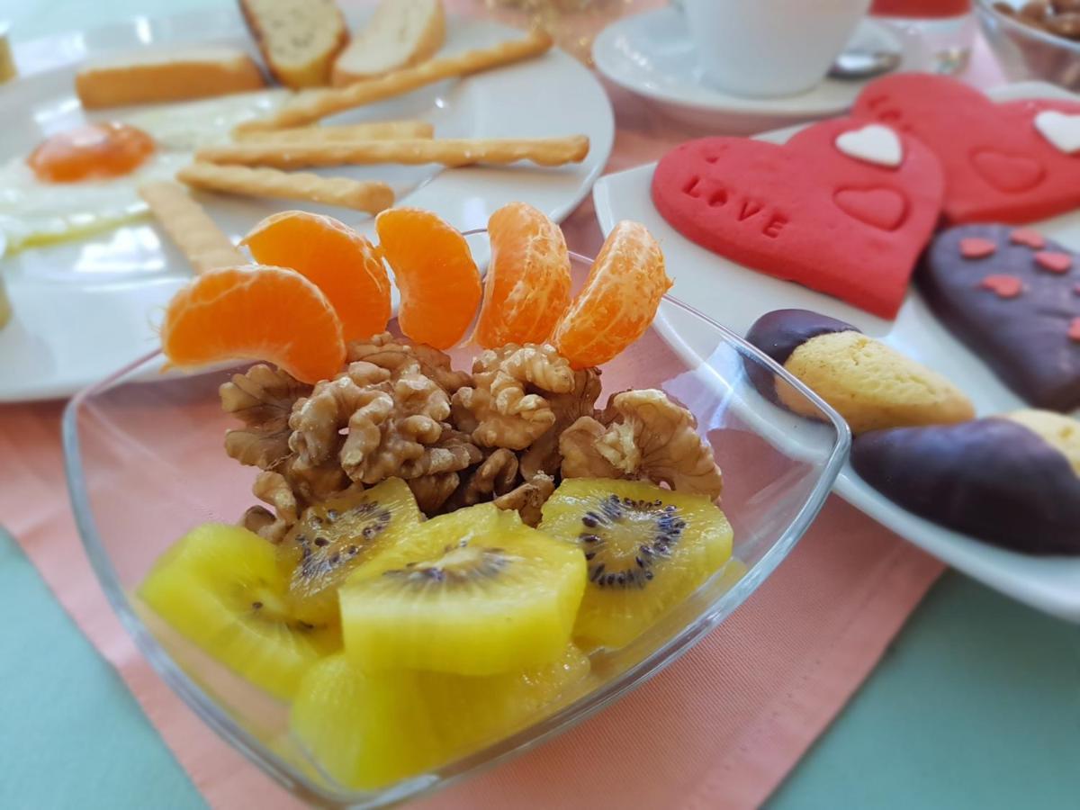 Hotel Romantica Rimini Ngoại thất bức ảnh